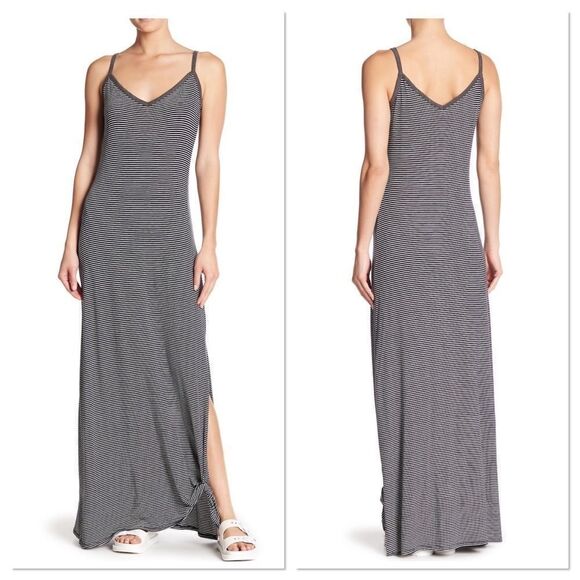 Socialite Striped Knit Maxi Dress (G5) - Picture 1 of 6